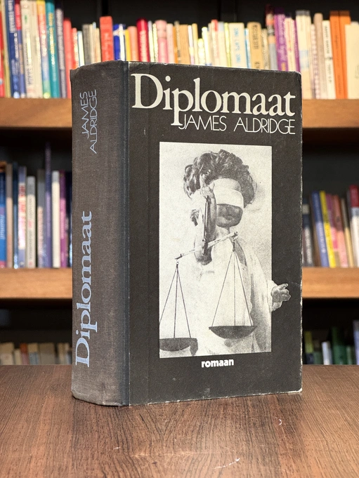 Diplomaat